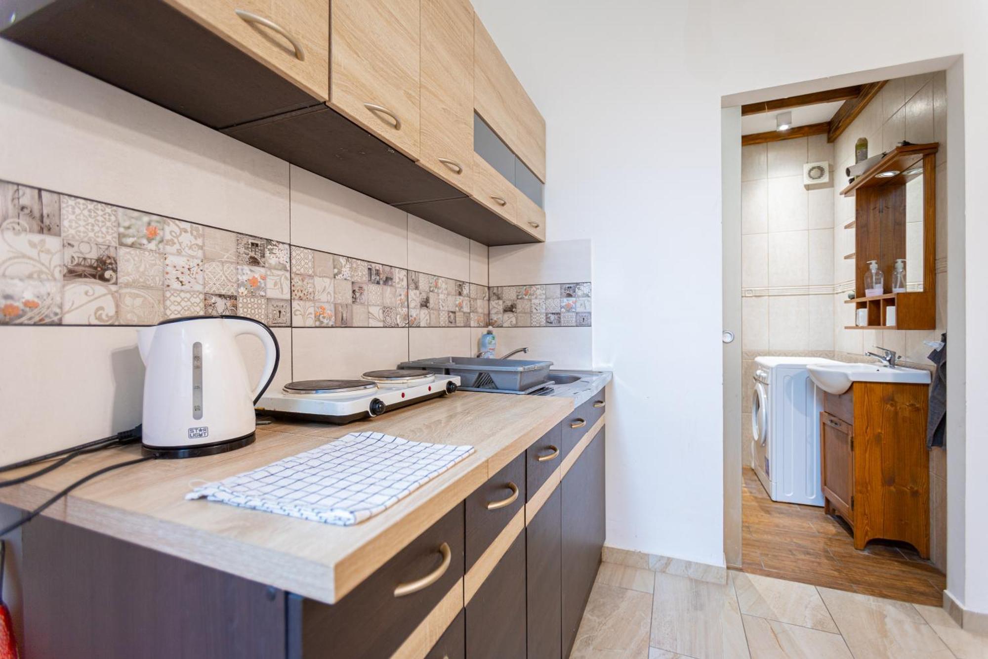 Cosy Flat With Balcony Apartment บูดาเปสต์ ภายนอก รูปภาพ