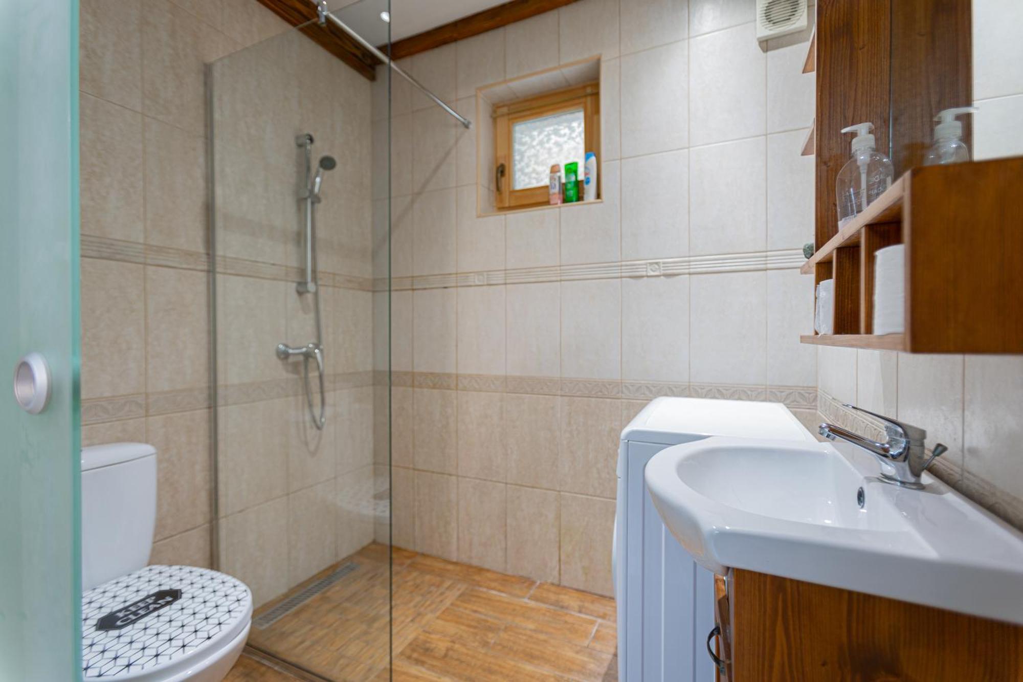 Cosy Flat With Balcony Apartment บูดาเปสต์ ภายนอก รูปภาพ