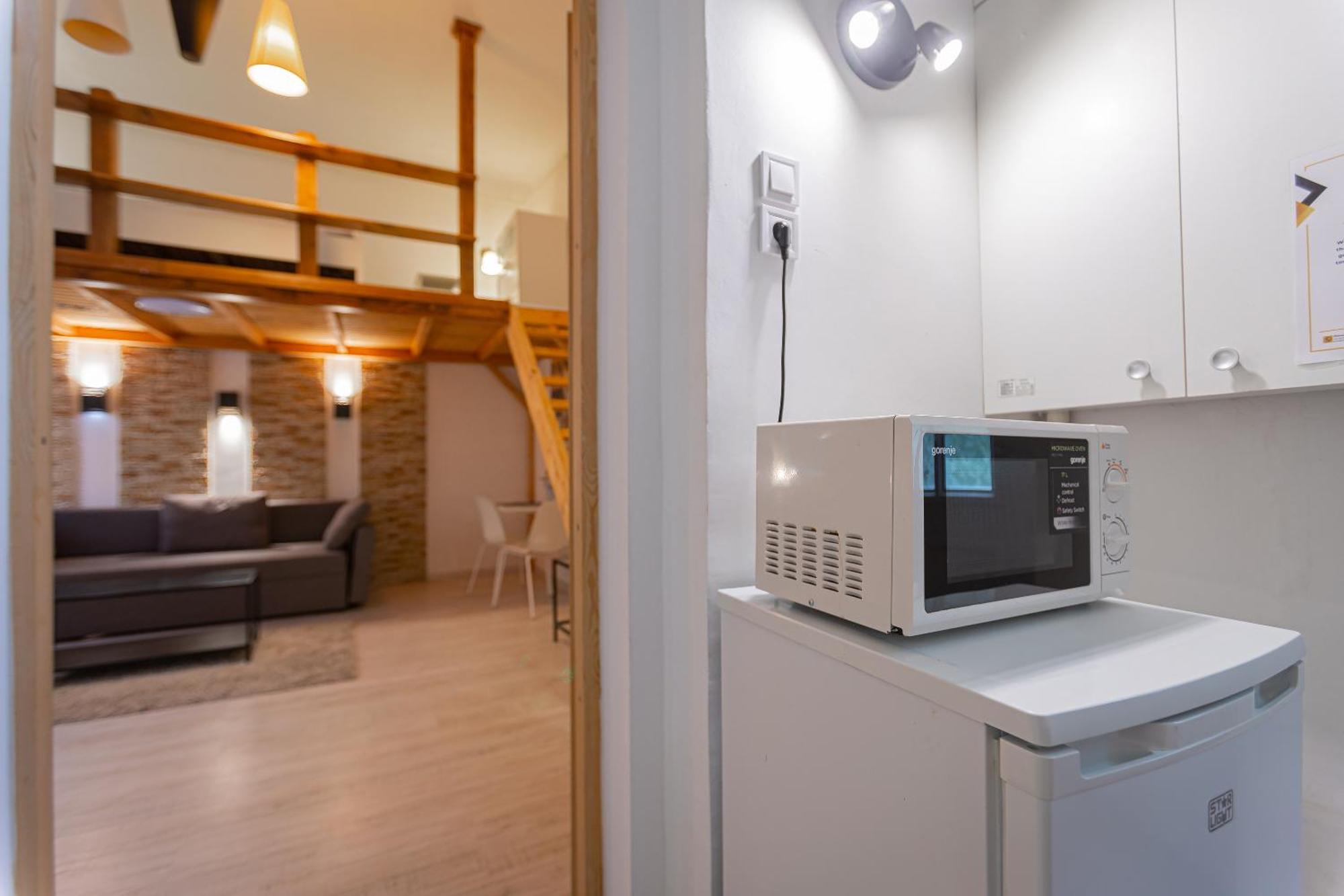 Cosy Flat With Balcony Apartment บูดาเปสต์ ภายนอก รูปภาพ